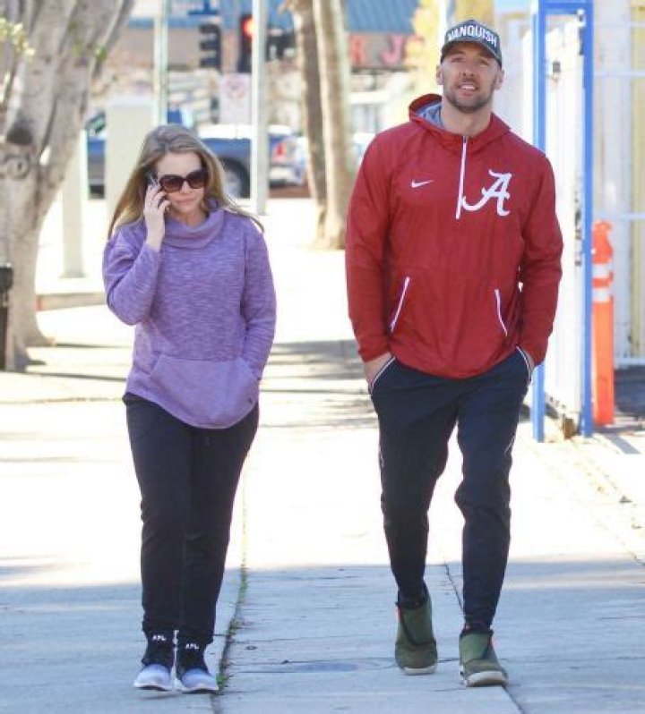 Who is Mark Wilkerson Dating Now