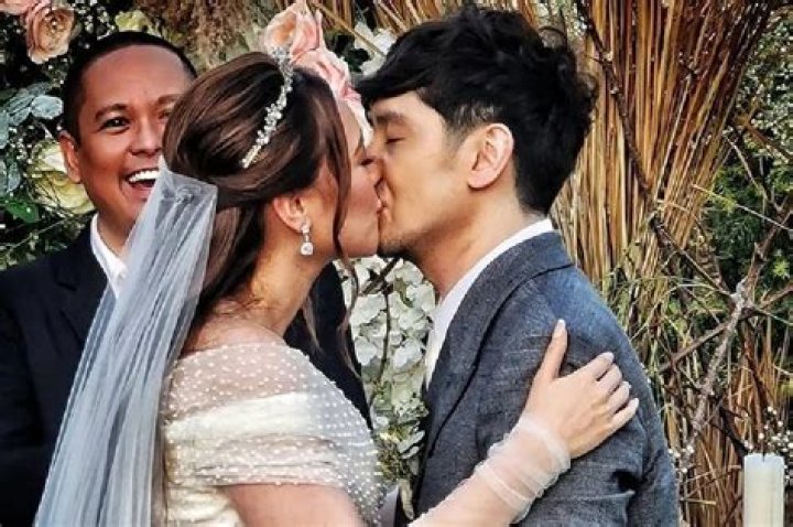 Who is Marlann Flores Dating Now?