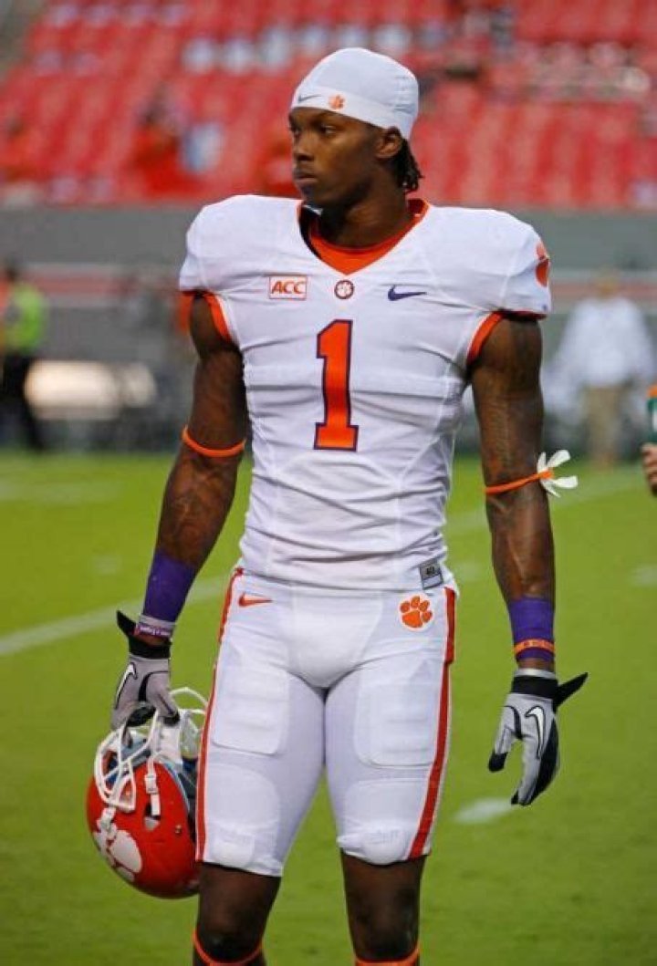 Who is Martavis Bryant Dating Now