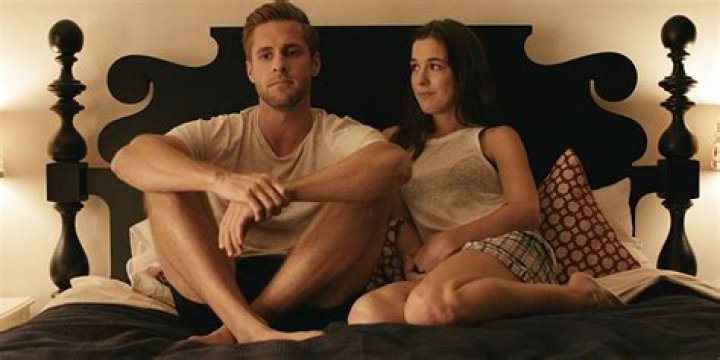 Who is Martha MacIsaac Dating Now?