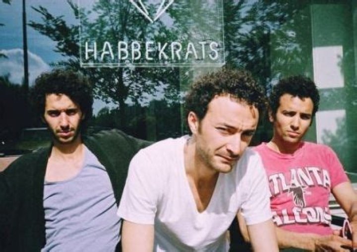 Who is Marwan Kenzari Dating Now