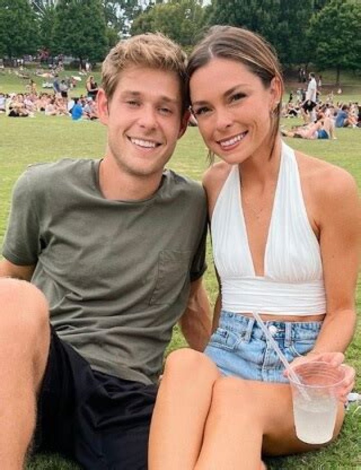 Who is Mason Dye Dating Now