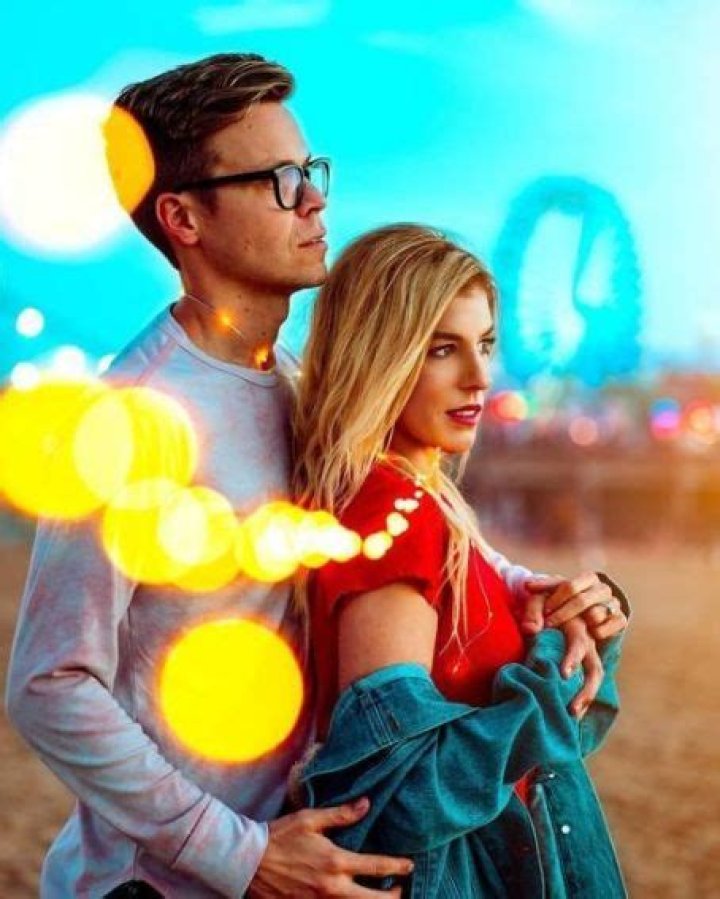 Who is Matt Yoakum Dating Now?