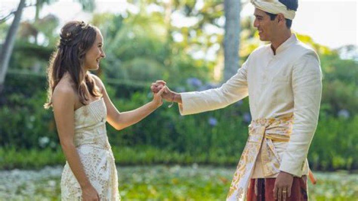 Who is Maxime Bouttier Dating Now