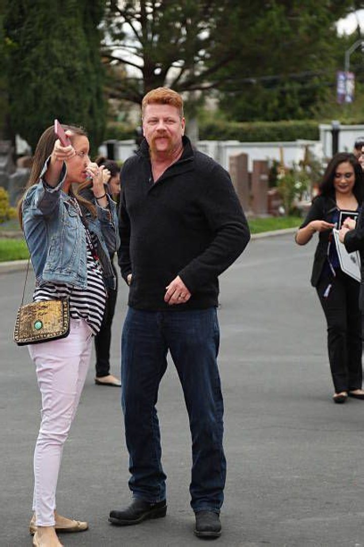 Who is Michael Cudlitz Dating Now?