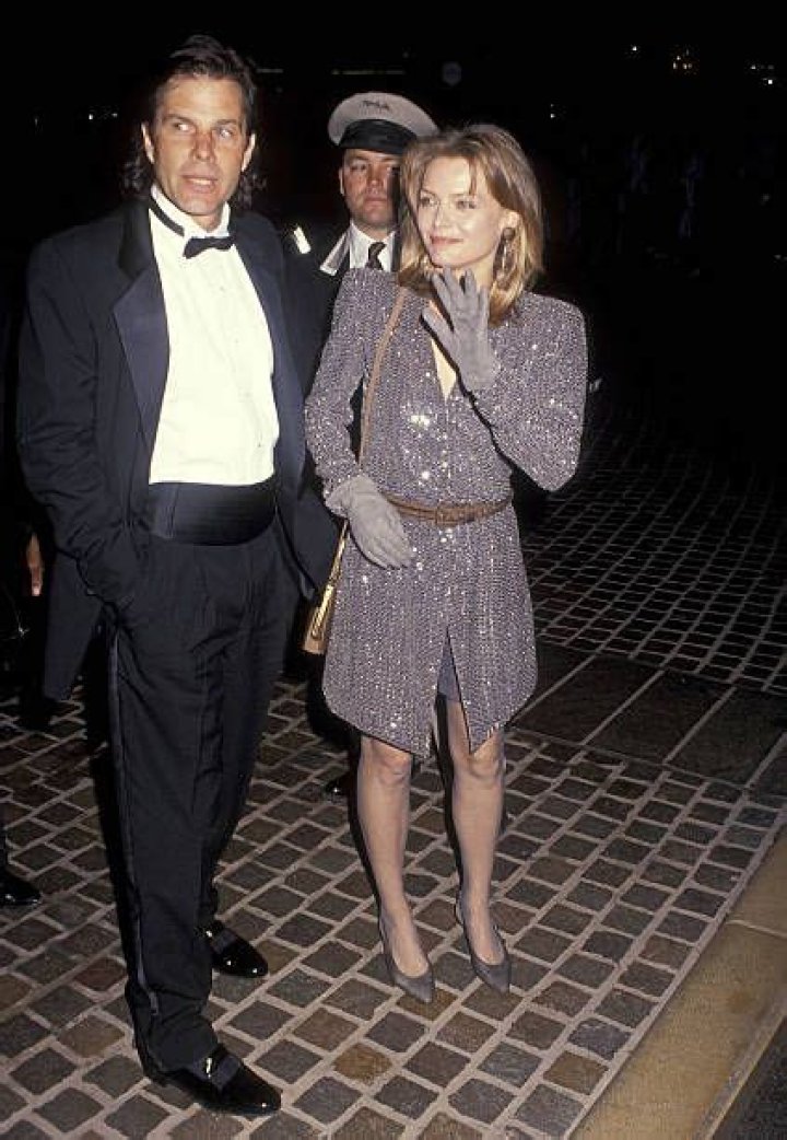 Who is Michelle Pfeiffer Dating Now