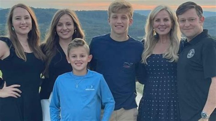 Who is Mike McGill Dating Now