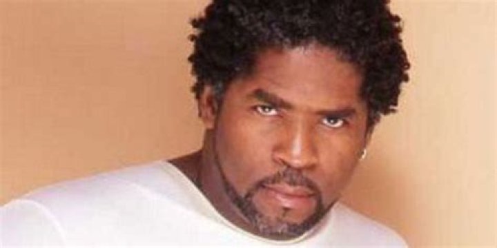 Who is Miles Jaye Dating Now