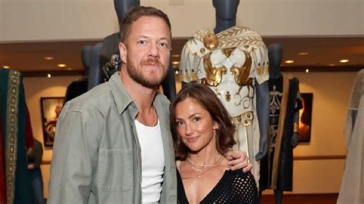 Who is Minka Kelly Dating Now?