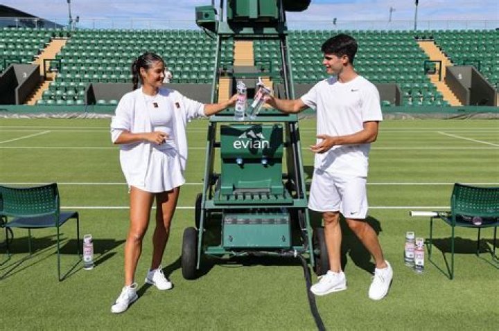 Who is Miranda Alcaraz Dating Now?