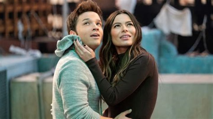 Who is Miranda Matthews Dating Now?