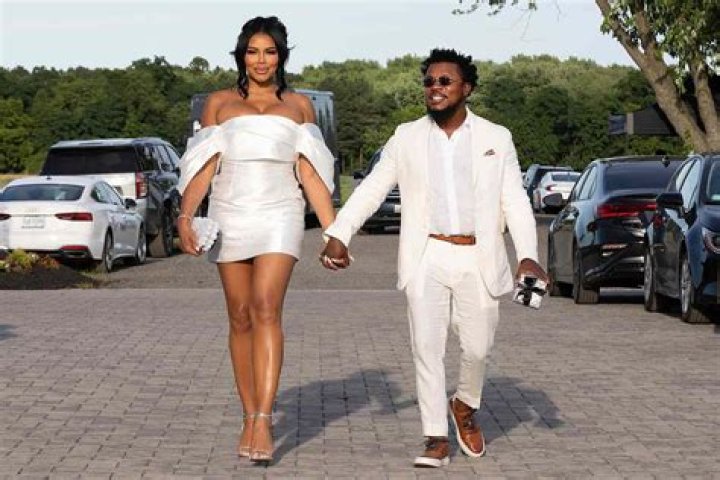 Who is Mo Williams Dating Now?