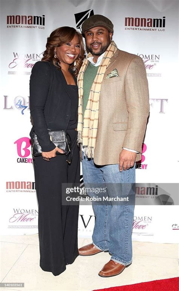 Who is Mona Scott-Young Dating Now