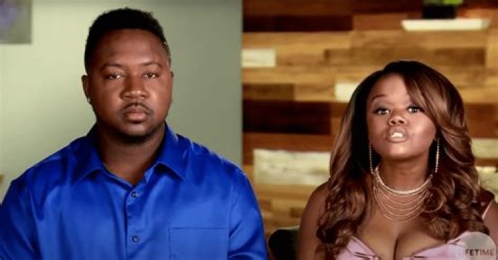 Who is Monie Cashette Dating Now