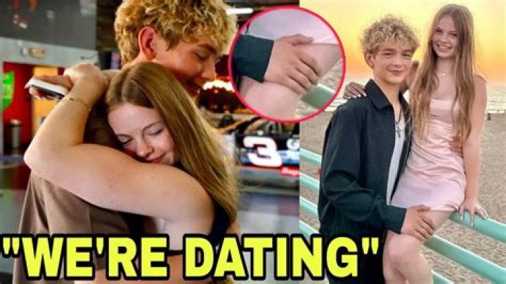 Who is Mothica Dating Now?