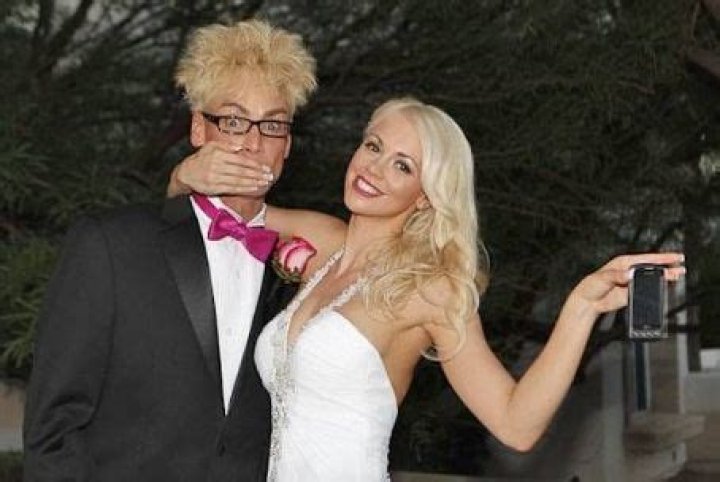 Who is Murray Sawchuck Dating Now