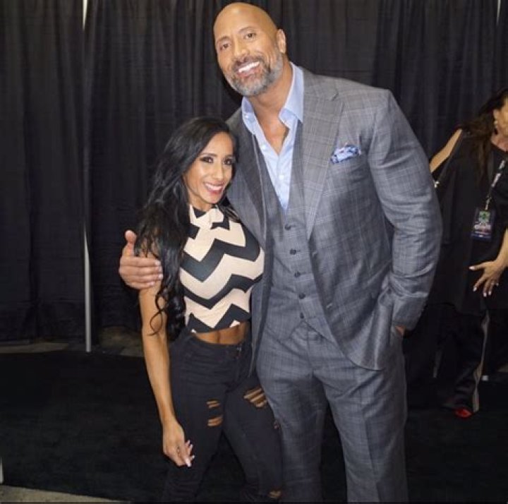 Who is Narmin Assria Dating Now?