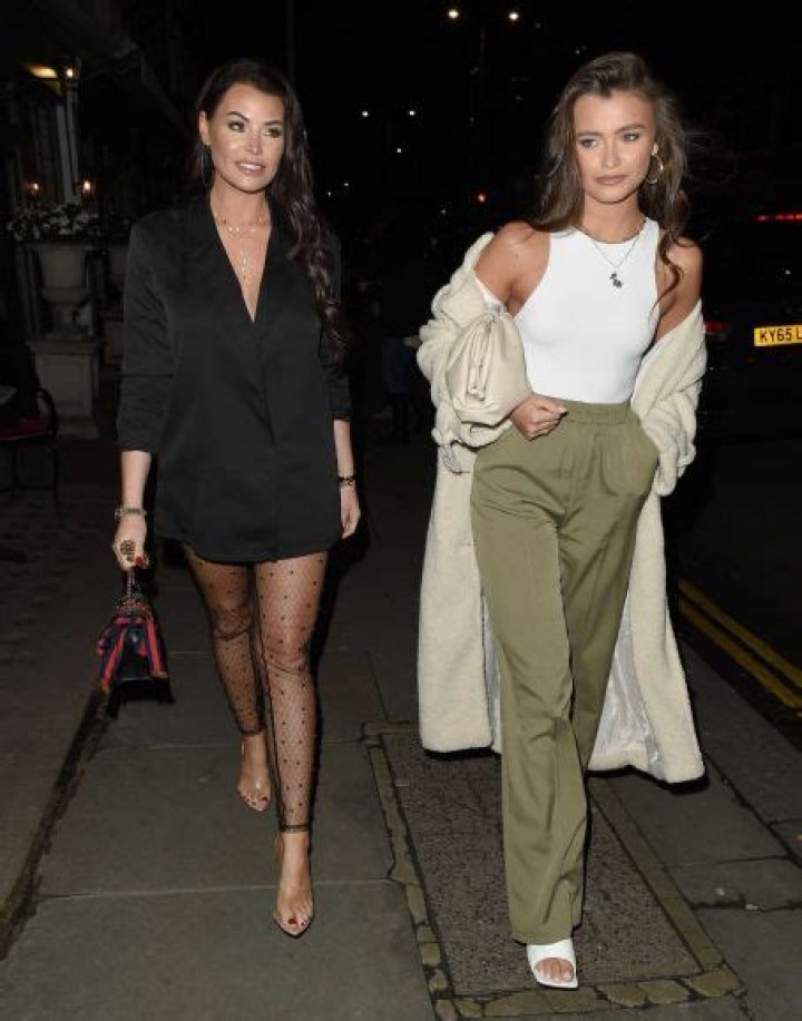 Who is Natalya Wright Dating Now