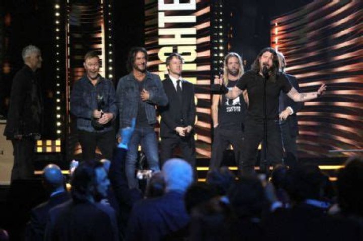 Who is Nate Mendel Dating Now?