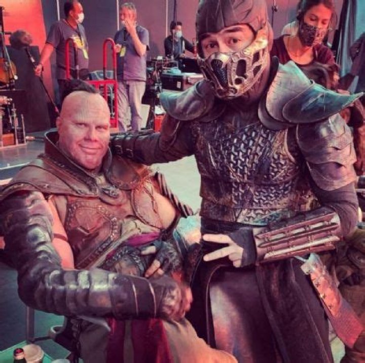 Who is Nathan Jones Dating Now