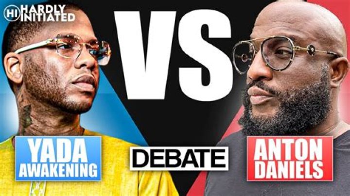 Who is Nick Daniels Dating Now?