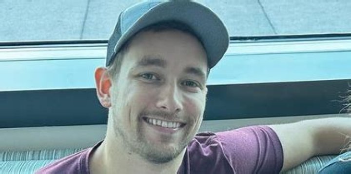 Who is Nick Smithyman Dating Now?