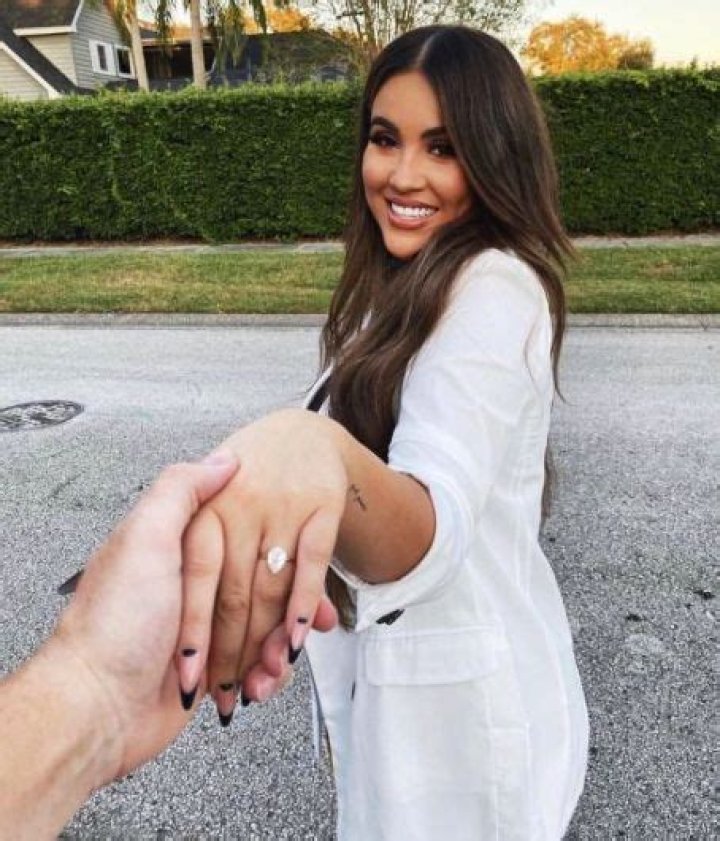 Who is Nicole Guerriero Dating Now