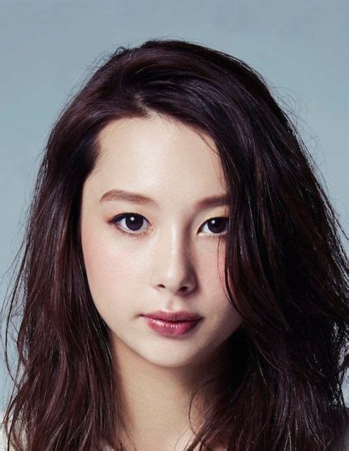 Who is Niki Niwa Dating Now?