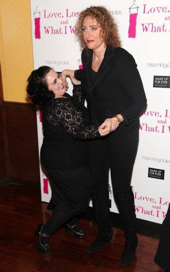 Who is Nikki Blonsky Dating Now?