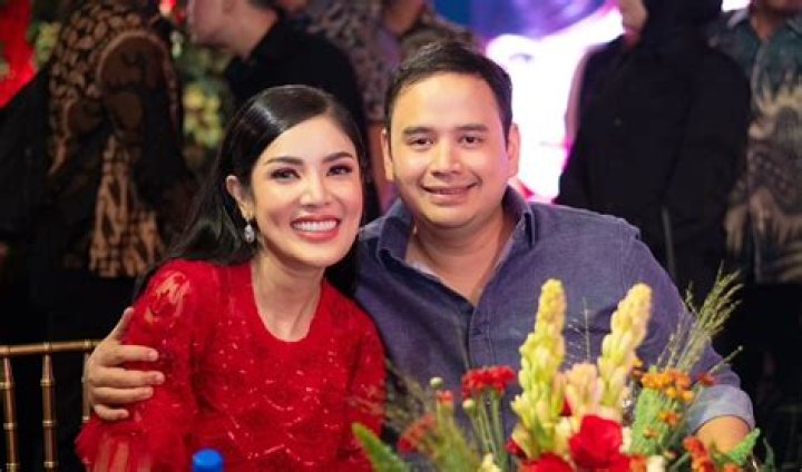 Who is Nindy Ayunda Dating Now?