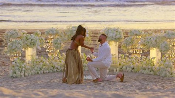 Who is Ollie Kendal Dating Now