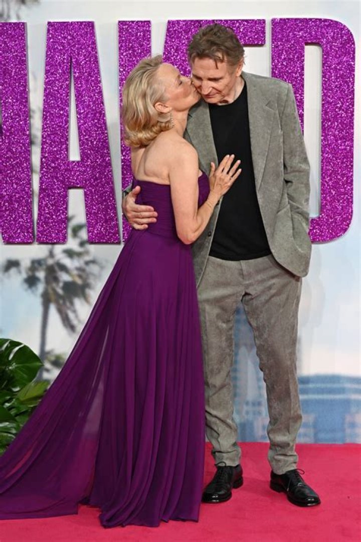 Who is Pamela Noa Dating Now