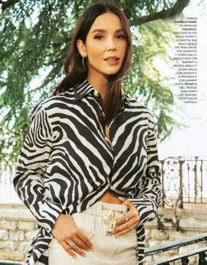 Who is Paola Di Benedetto Dating Now?