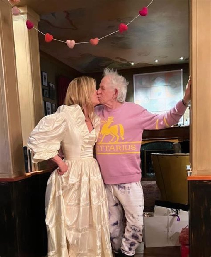 Who is Patti Hansen Dating Now?