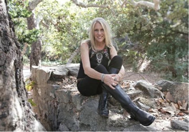 Who is Pegi Young Dating Now?