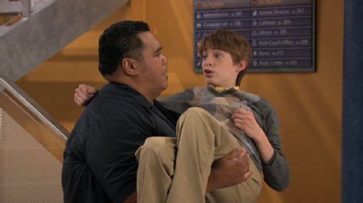 Who is Peter Navy Tuiasosopo Dating Now?