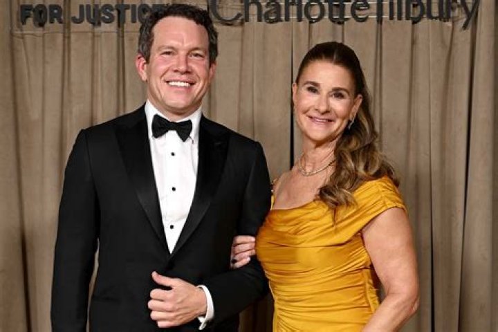 Who is Phillip Sheppard Dating Now