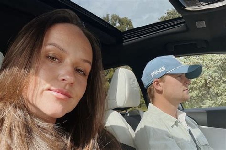 Who is Pontus Winnberg Dating Now?