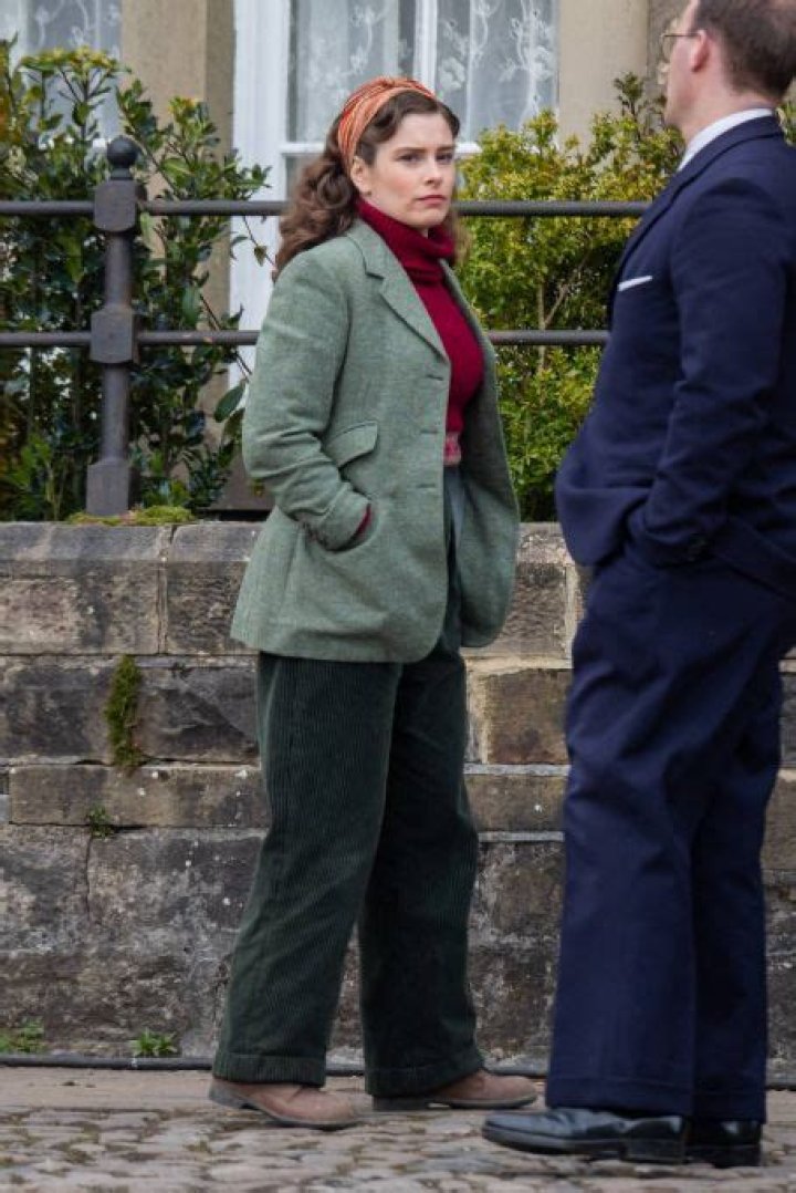 Who is Rachel Shenton Dating Now