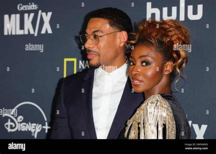 Who is Raina Lawson Dating Now