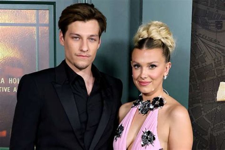 Who is Raphael Brown Dating Now