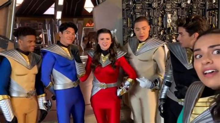 Who is Rene Ranger Dating Now?