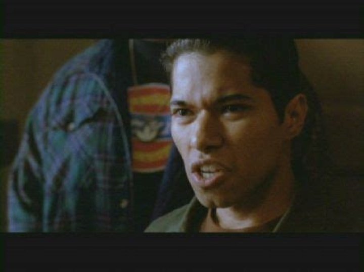 Who is Renoly Santiago Dating Now