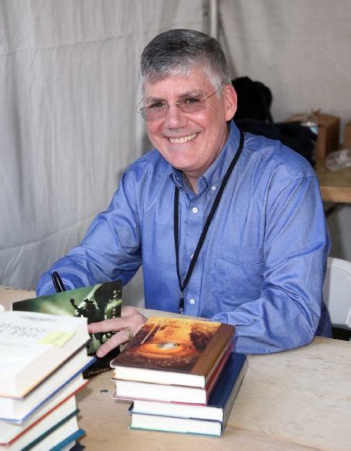 Who is Rick Riordan Dating Now?