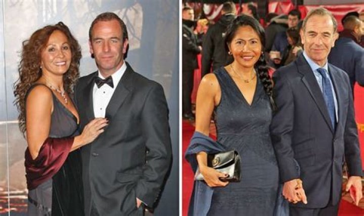 Who is Robson Green Dating Now?