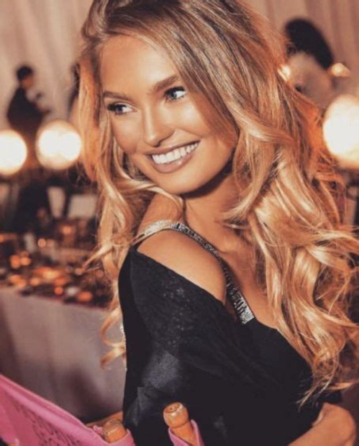 Who is Romee Strijd Dating Now