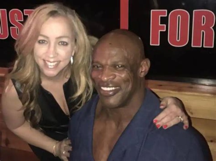 Who is Ronnie Coleman Dating Now