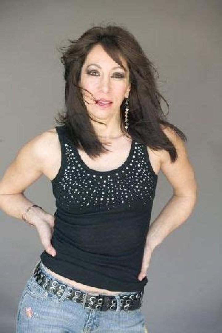 Who is Roxy Petrucci Dating Now