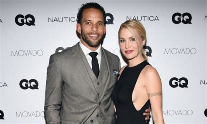 Who is Ryan Lott Dating Now?