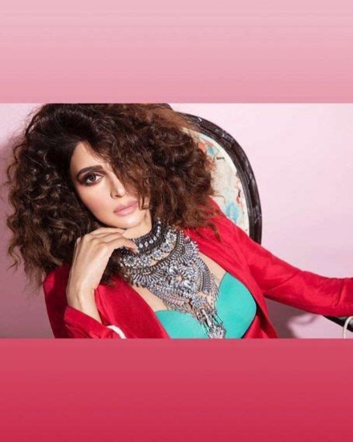 Who is Saba Qamar Dating Now?